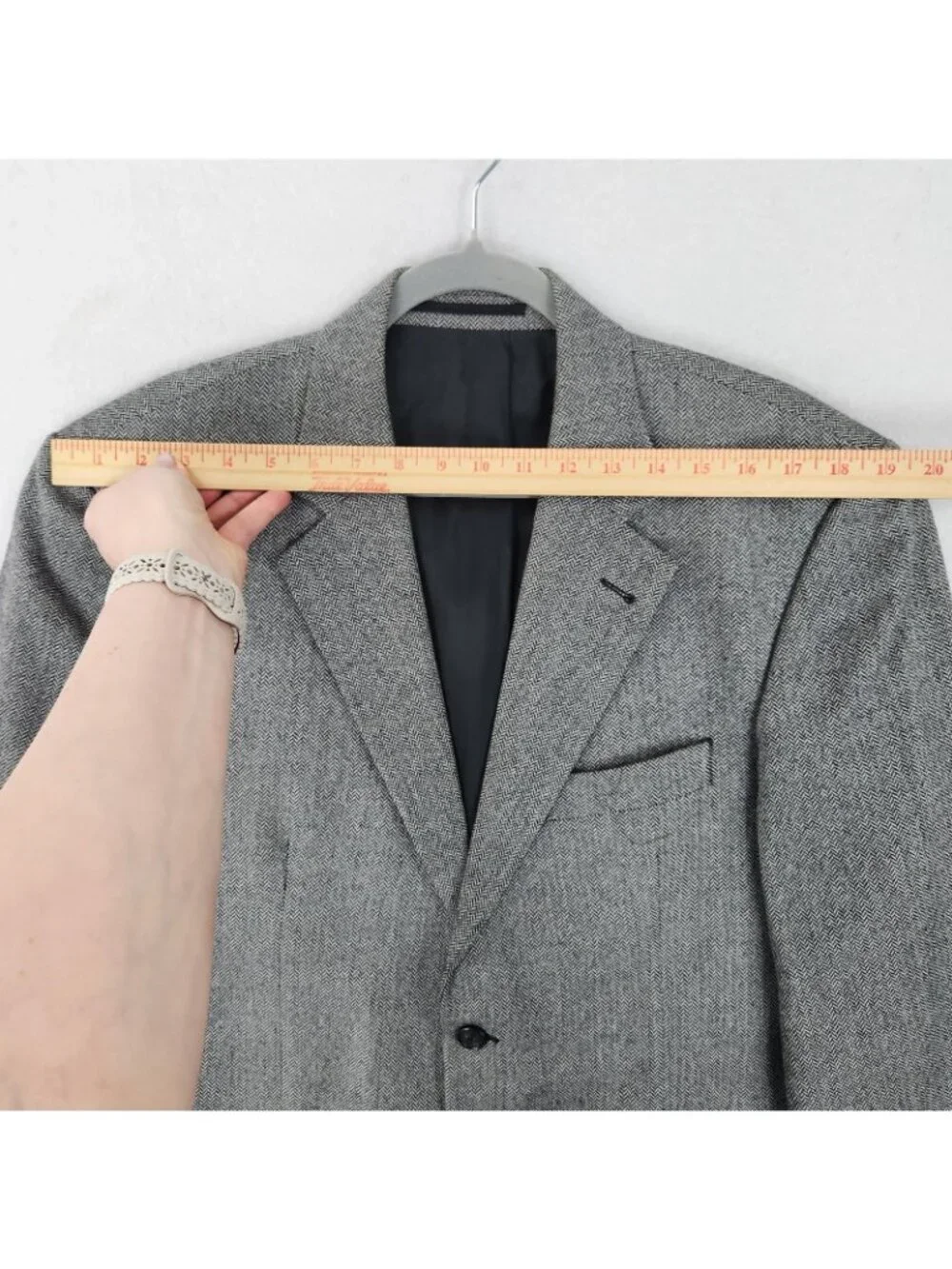 Hiltl Jacket Mens EU 52 US 42 Gray Wool Herringbone Blazer Sport Coat Two Button